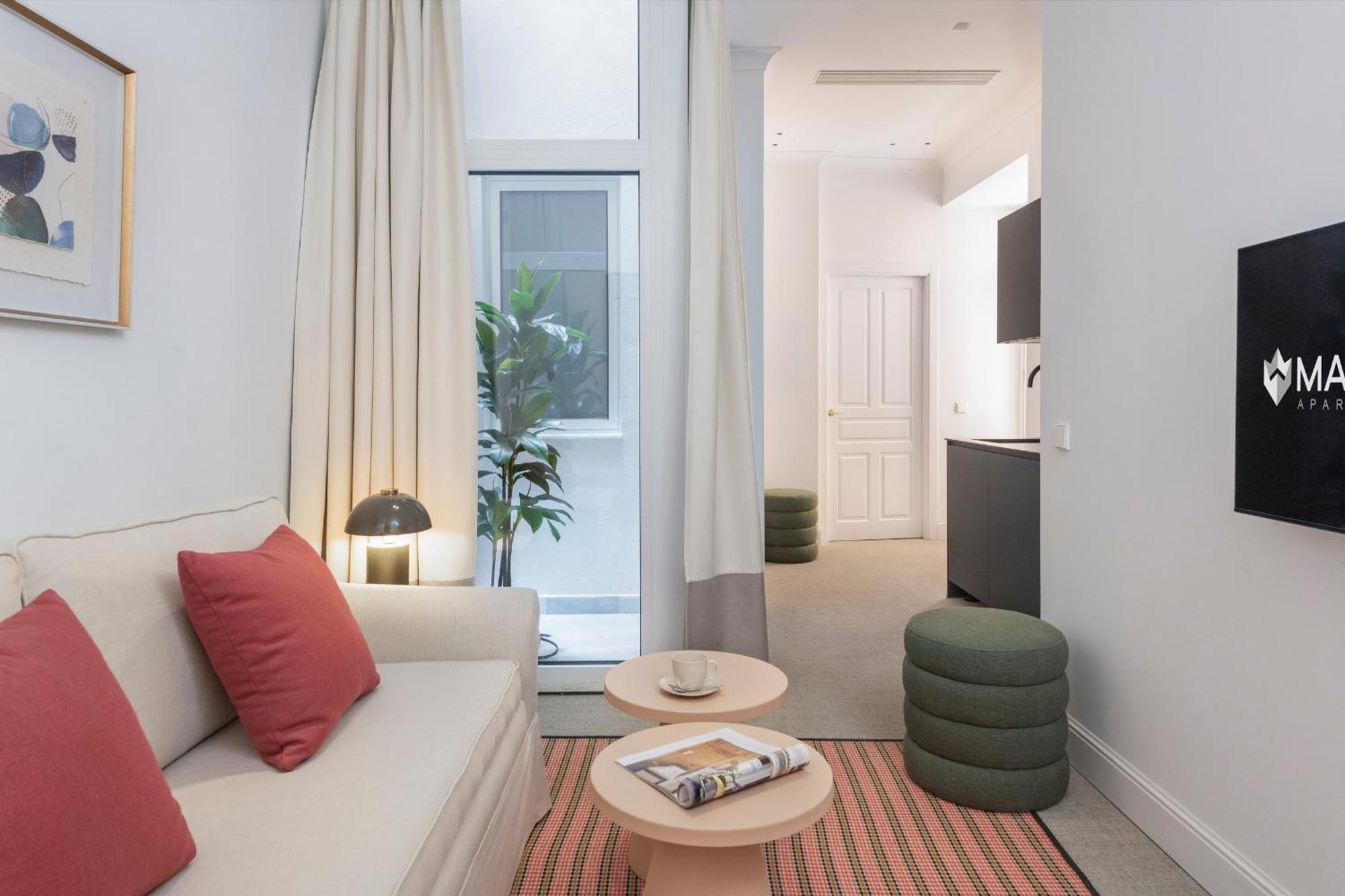 Casa Bedoya Suites & Colors By Magno Apartments Севілья Екстер'єр фото